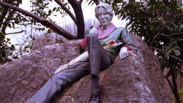 Oscar Wilde Statue in Dublin