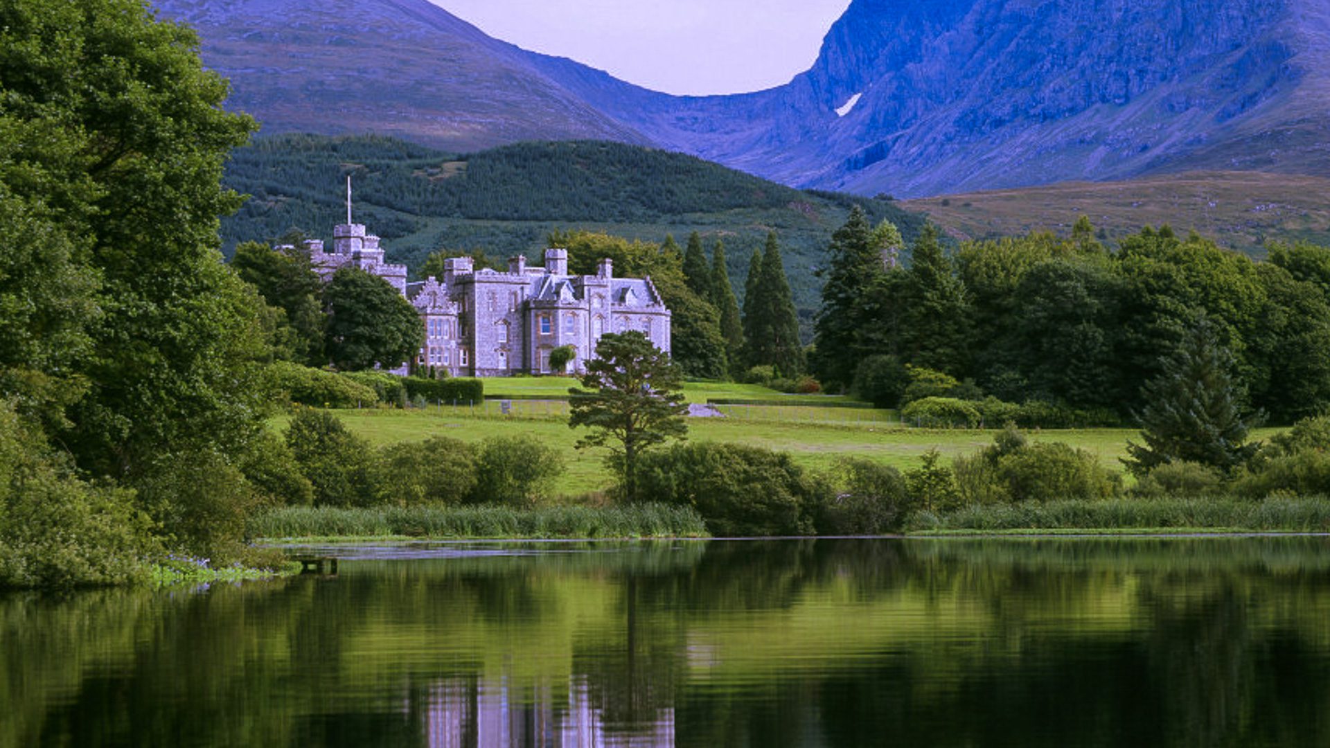 Inverlochy Castle
